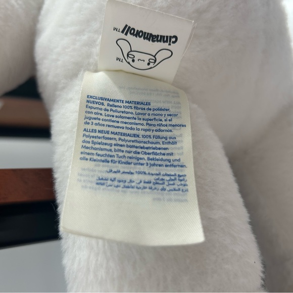 Adorable Build-A-Bear Sanrio cinnamoroll Plushie - Picture 5 of 5